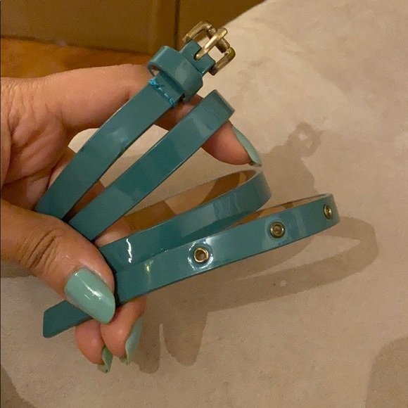 J. Crew Accessories - J.Crew skinny leather belt